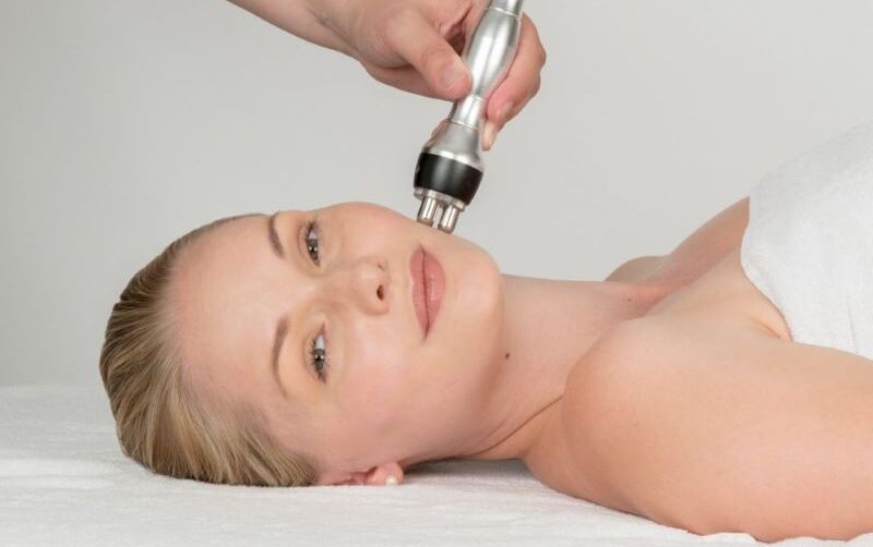 Skin Solutions in Cilacap: Huwaida Salon & SPA's Expert Care